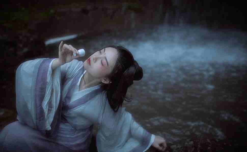 黑帽新闻站群1.4更新